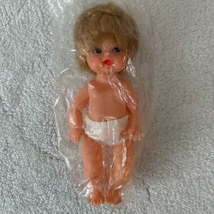 Vintage 9” Baby Doll Blonde Blue Eyes Hong Kong Unbranded w/ Original Bag 1960s